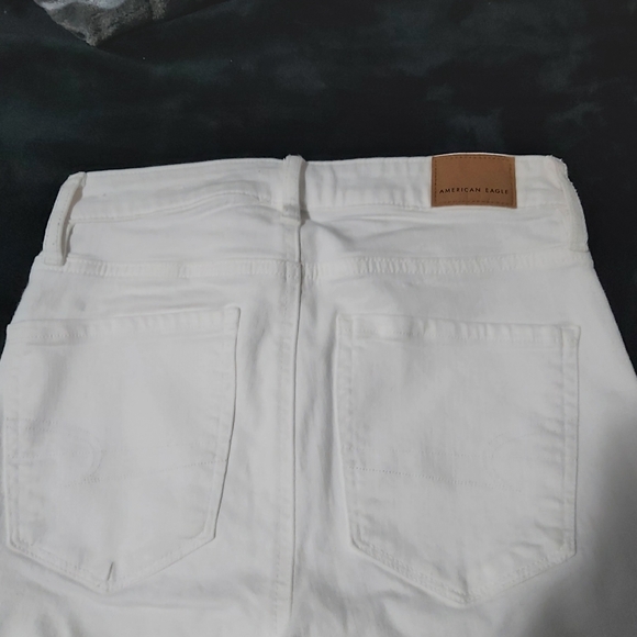 Brand new American Eagle Jeans - Picture 2 of 3